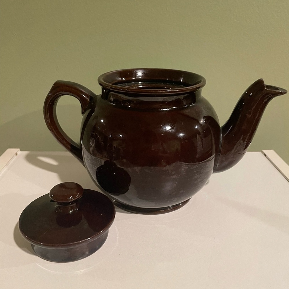Sadler Brown Betty Teapot